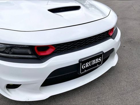 Used 2018 Dodge Charger R/T Scat Pack RWD image 39