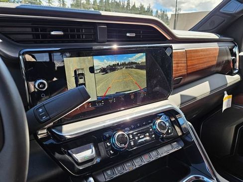 New 2026 GMC Sierra 3500 Denali Ultimate AWD/4WD image 36