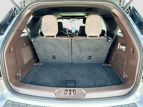Used 2022 Ford Explorer King Ranch w/ Technology Package AWD/4WD image 26