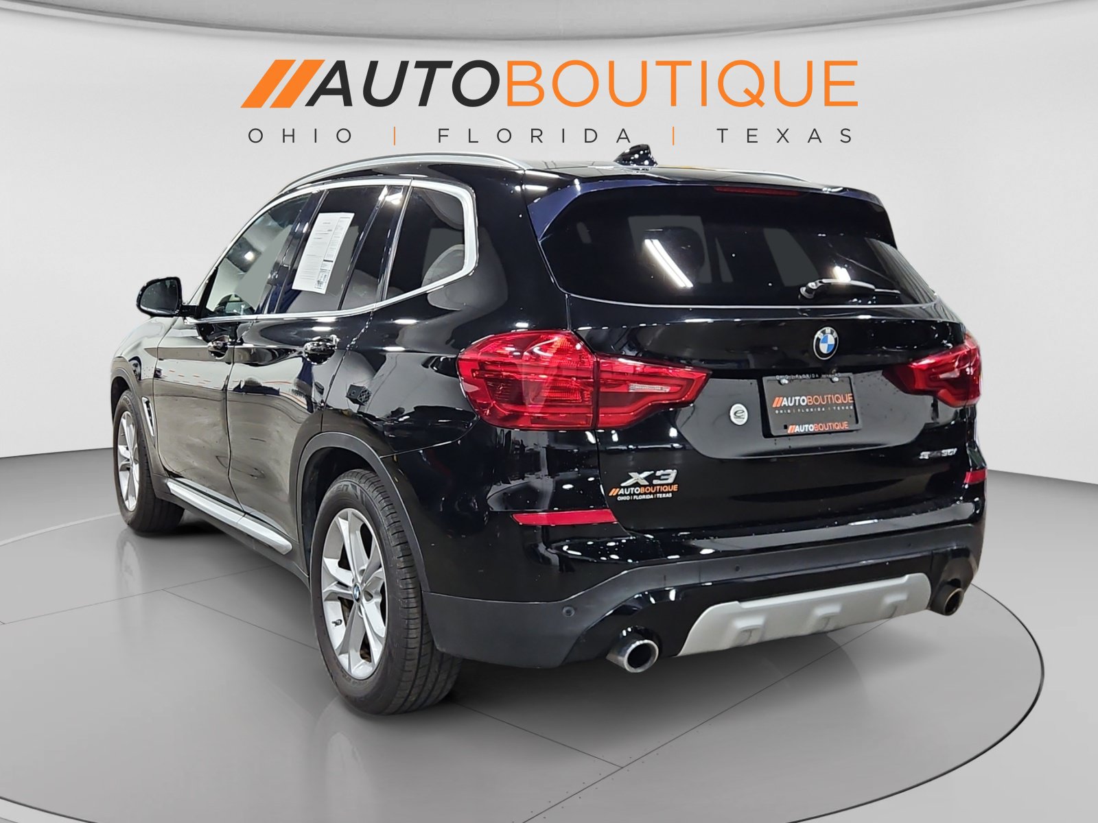 Used 2019 BMW X3 sDrive30i RWD image 3