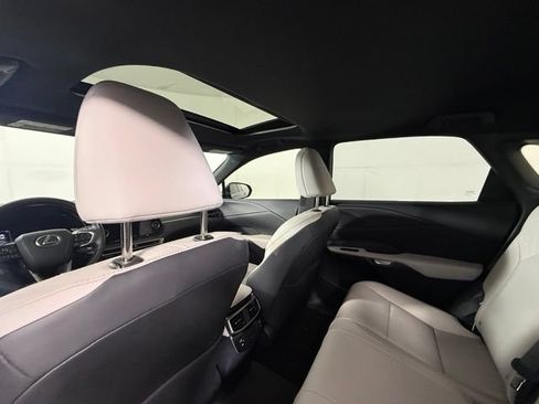 Used 2023 Lexus RX 350 Premium w/ Accessory Package FWD image 28