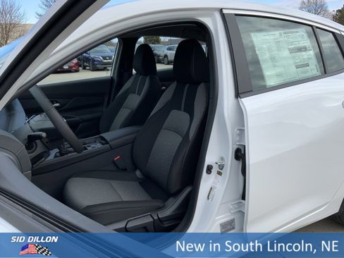 New 2026 Nissan Sentra SV w/ SV Convenience Package image 9