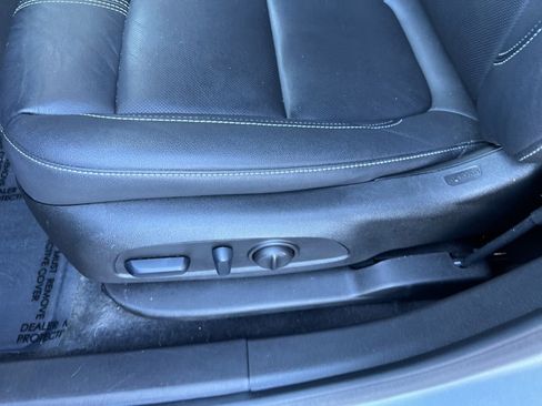 Used 2024 Chevrolet Blazer LT w/ Midnight/Sport Edition image 19