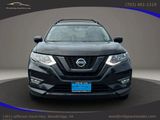 Used 2018 Nissan Rogue SV image 2