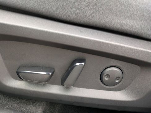 New 2025 Mitsubishi Outlander SEL image 14