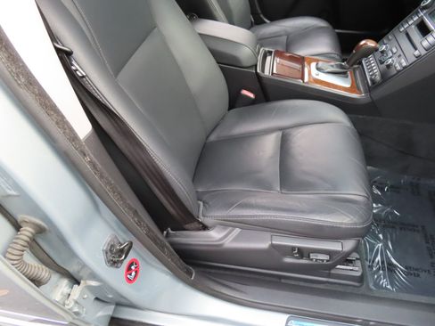 Used 2014 Volvo XC90 3.2 w/ Climate Package image 21