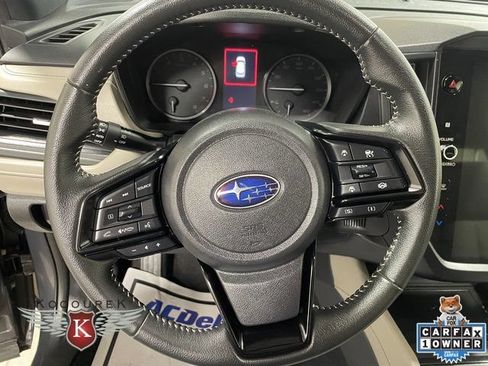 Used 2025 Subaru Forester Premium AWD/4WD image 15