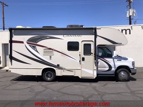 Used 2018 Ford E-350 and Econoline 350 Super Duty w/ Motorhome Prep Package RWD image 1