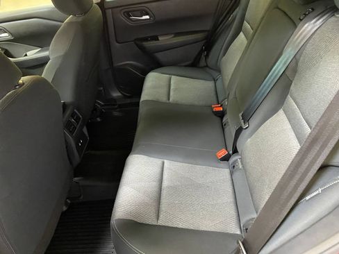 Used 2026 Nissan Rogue SV FWD image 21