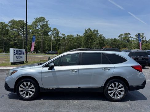 Used 2019 Subaru Outback 2.5i Premium AWD/4WD image 5