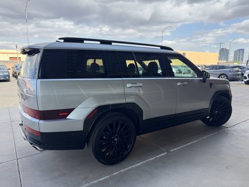 Used 2024 Hyundai Santa Fe Calligraphy image 4