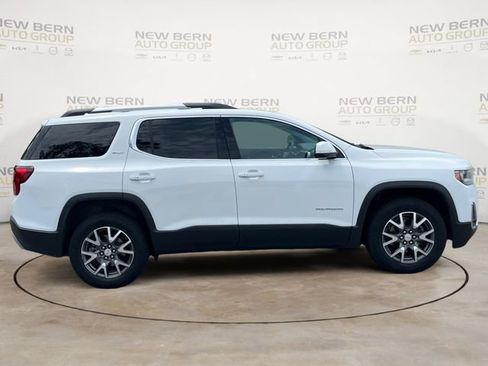 Used 2023 GMC Acadia SLT FWD image 6