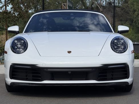 Certified 2024 Porsche 911 Carrera image 10