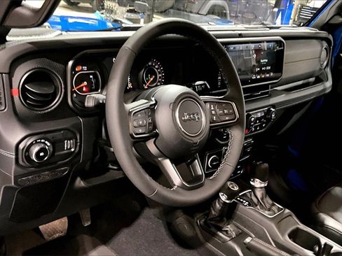 New 2026 Jeep Wrangler Unlimited Rubicon image 6