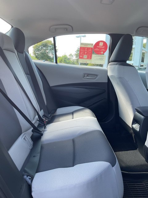 New 2027 Toyota Corolla LE FWD image 15