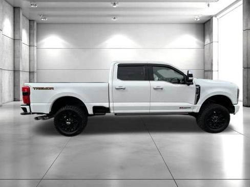 Used 2024 Ford F350 Platinum w/ Tremor Off-Road Package AWD/4WD image 9