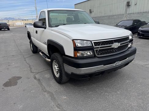 Used 2007 Chevrolet Silverado 2500 W/T w/ Heavy-Duty Power Package image 13