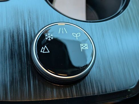 New 2026 Nissan Rogue Platinum image 15