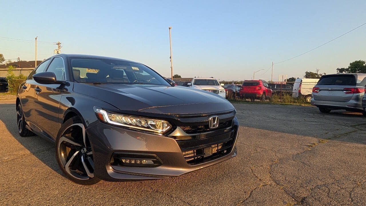 Used 2018 Honda Accord Sport image 30