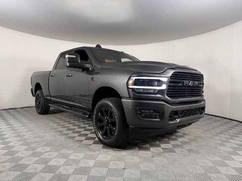 Used 2024 RAM 2500 Laramie w/ Night Edition AWD/4WD image 5