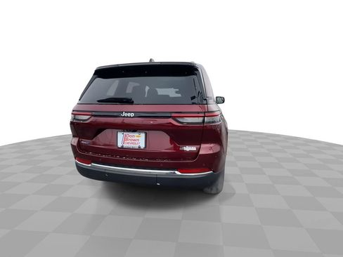 Used 2024 Jeep Grand Cherokee Limited 4xe image 8