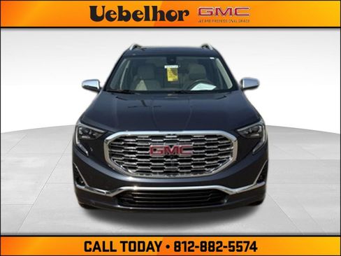 Used 2018 GMC Terrain Denali w/ Advanced Safety Package FWD image 2