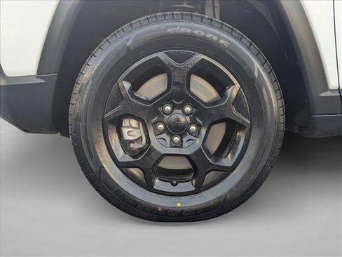 Used 2023 Jeep Compass Trailhawk image 23