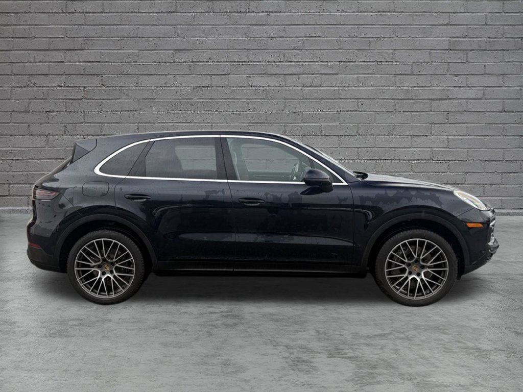 Used 2022 Porsche Cayenne AWD/4WD image 7