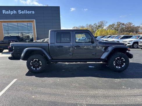 New 2026 Jeep Gladiator Rubicon image 6