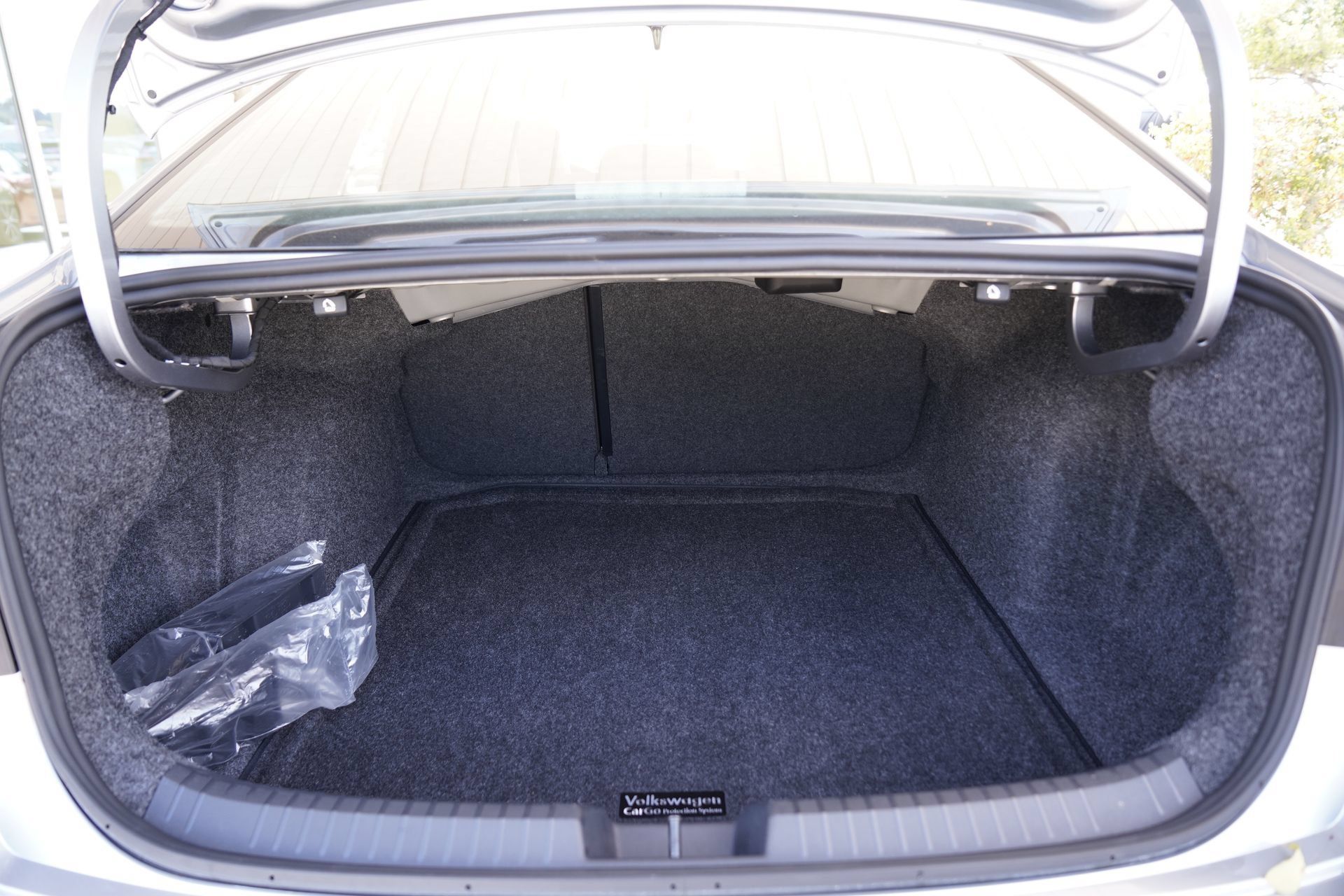 Certified 2026 Volkswagen Jetta SE FWD image 32