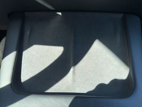 Used 2023 Tesla Model 3 Standard Range image 41