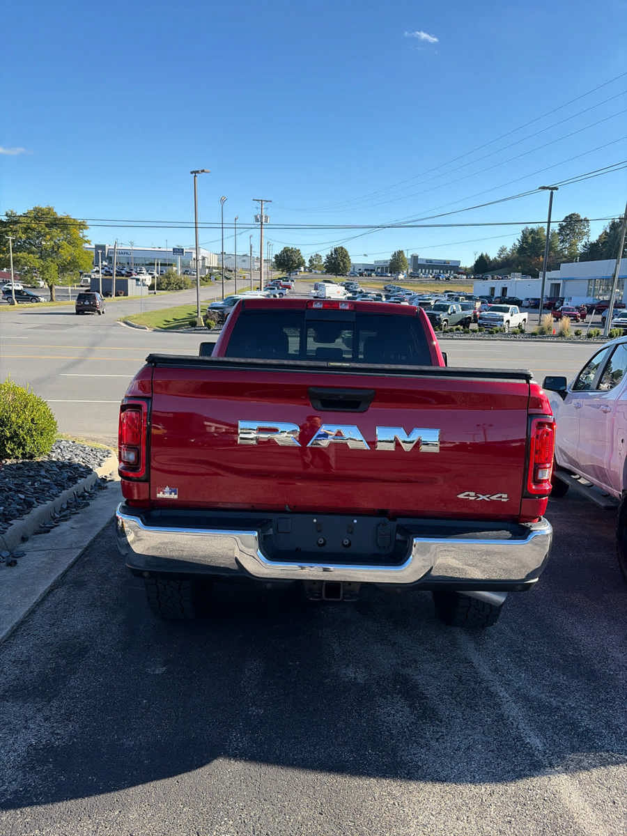 Used 2026 RAM 2500 Tradesman AWD/4WD image 15