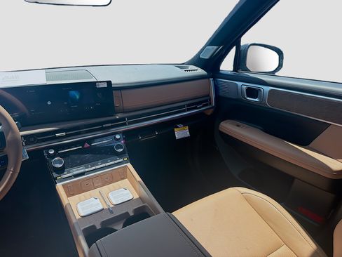 New 2026 Hyundai Santa Fe Limited FWD image 16