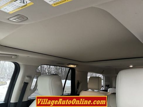 Used 2021 Ford Expedition Platinum image 22