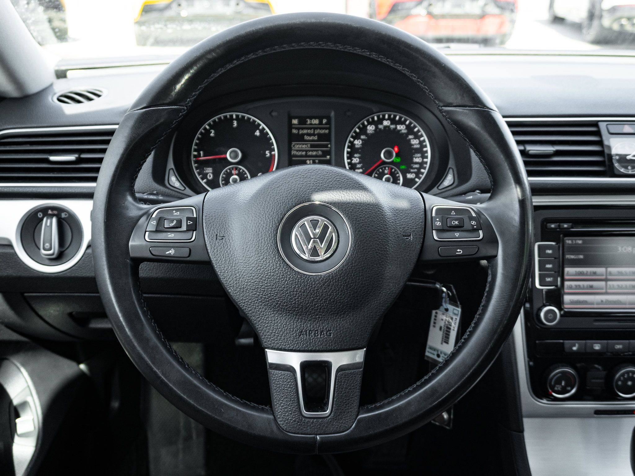 Used 2013 Volkswagen Passat TDI SE FWD image 18