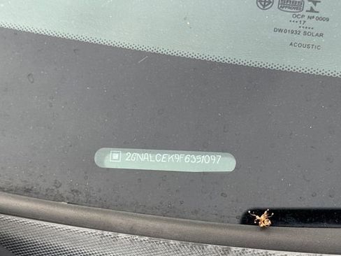 Used 2015 Chevrolet Equinox LT w/ Power Convenience Package image 8