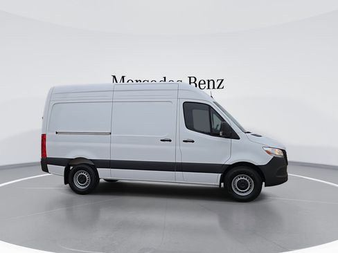 New 2026 Mercedes-Benz Sprinter 2500 image 9
