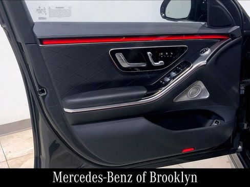 Used 2023 Mercedes-Benz S 580 4MATIC Sedan image 24
