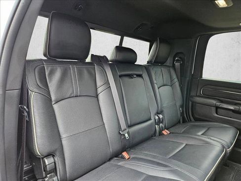 Used 2024 RAM 2500 Limited AWD/4WD image 19
