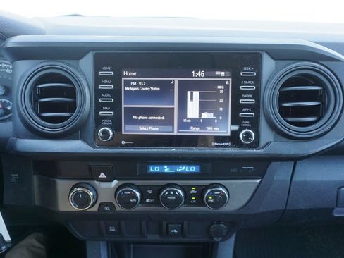 Used 2023 Toyota Tacoma SR AWD/4WD image 8