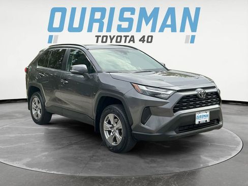 Used 2024 Toyota RAV4 XLE w/ Convenience Package FWD image 1
