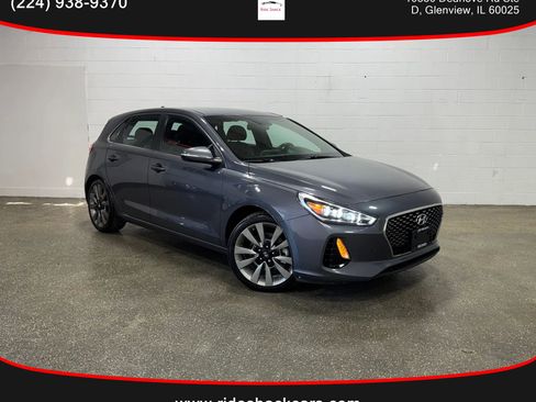 Used 2018 Hyundai Elantra GT Sport FWD image 1