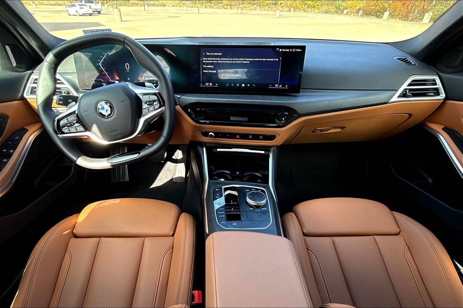 Used 2026 BMW 330i xDrive Sedan AWD/4WD image 7