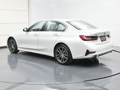 Used 2022 BMW 330i xDrive Sedan w/ Premium Package 2 image 26