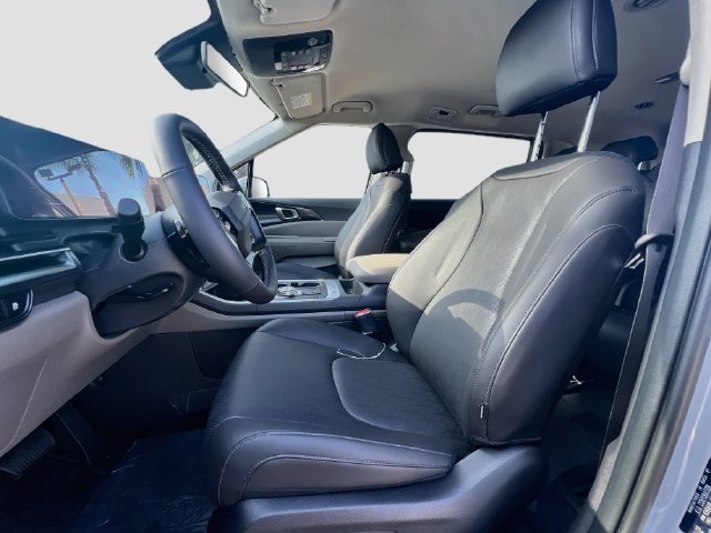 New 2027 Kia Carnival LXS FWD image 21