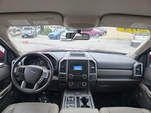 Used 2018 Ford Expedition XLT w/ Equipment Group 201A image 16