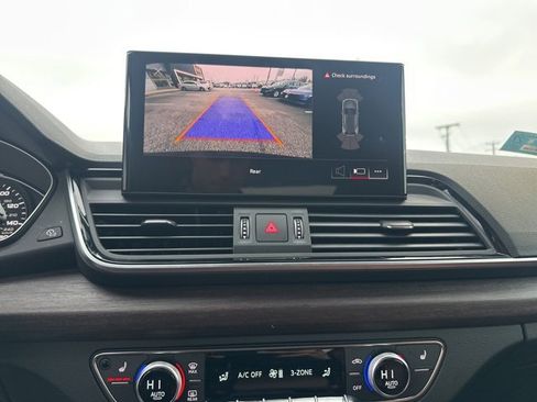 Used 2024 Audi Q5 2.0T Premium image 15