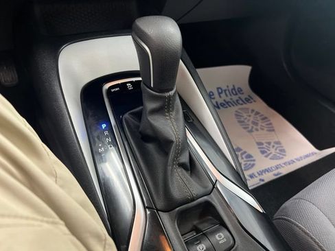 Used 2022 Toyota Corolla SE w/ Carpet Mat Package (TMS) FWD image 27