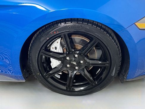 Used 2019 Ford Mustang GT w/ Equipment Group 301A image 30