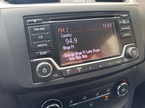 Used 2018 Nissan Sentra S FWD image 18
